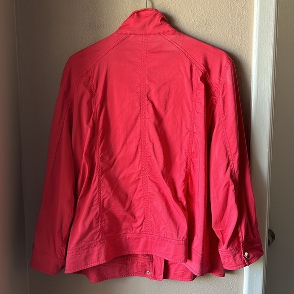 CHICO’S Coral Tab Sleeve Button Down Jacket - Picture 7 of 7